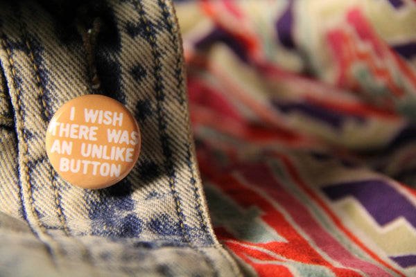 Small Buttons ( A variety of expressions and humor) 2$