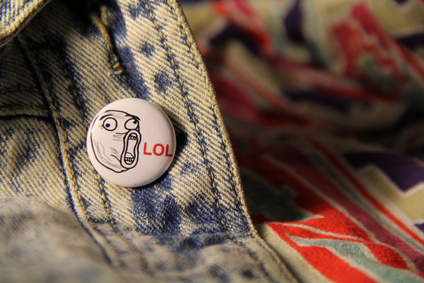 Small Buttons ( A variety of expressions and humor) 2$