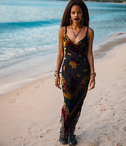 THEEEE Date Night Dress