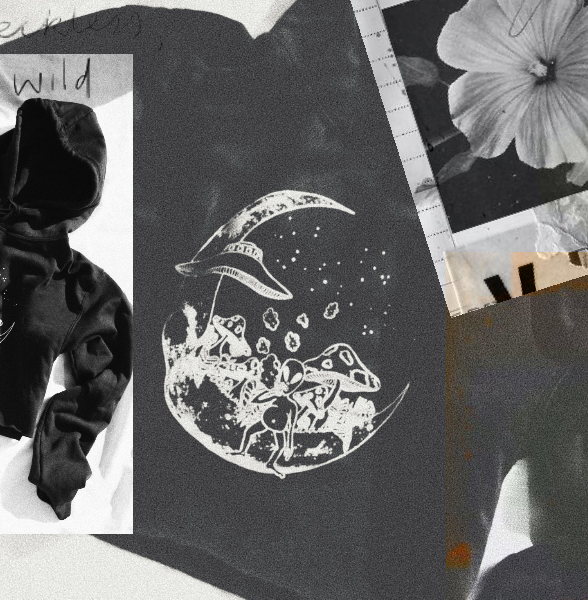 Trippy Chik Cropped Hoodie