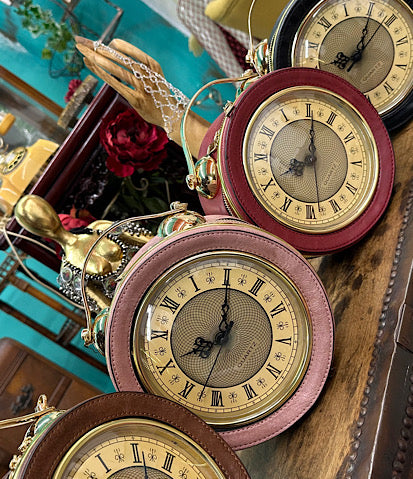 “CLOCK IT” HC TIME MINI CLOCK PURSE (Small)