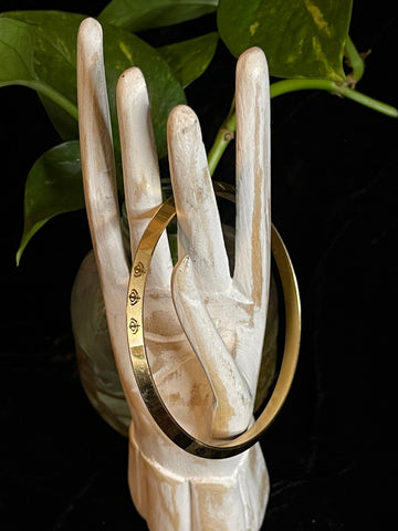 Alien Gold Bangle