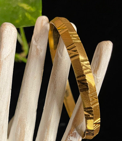 Talley Mark Bangle