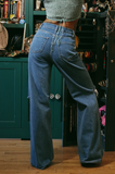 DAPHNE MID RISE 90's DISTRESSED JEANS